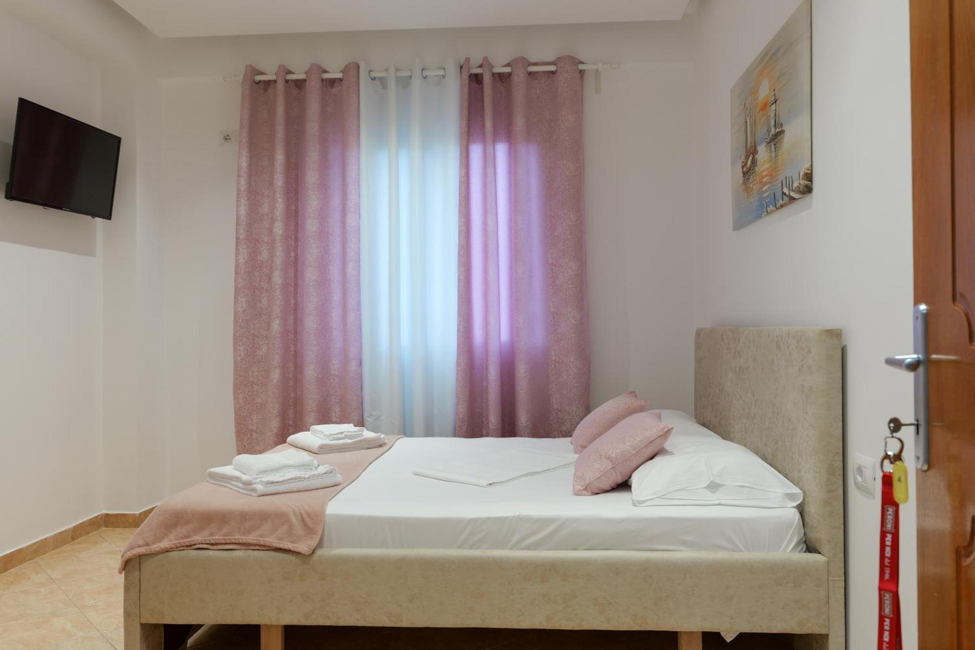 סרנדה Vila Veli Brothers מראה חיצוני תמונה
